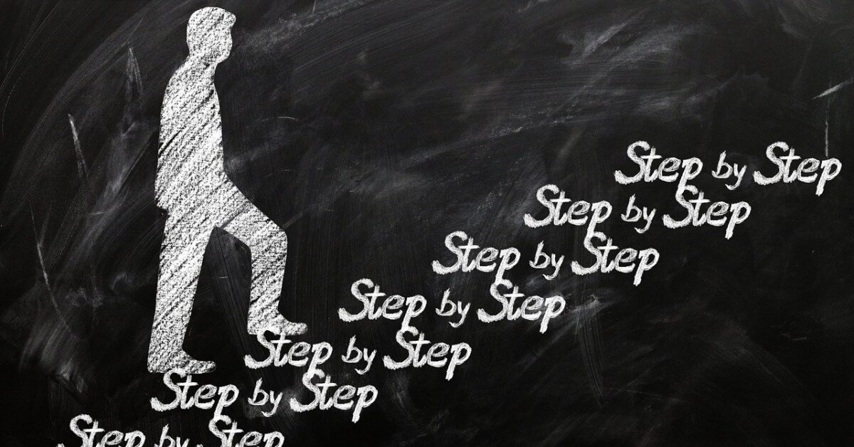 step by step, career, chalkboard-6655274.jpg